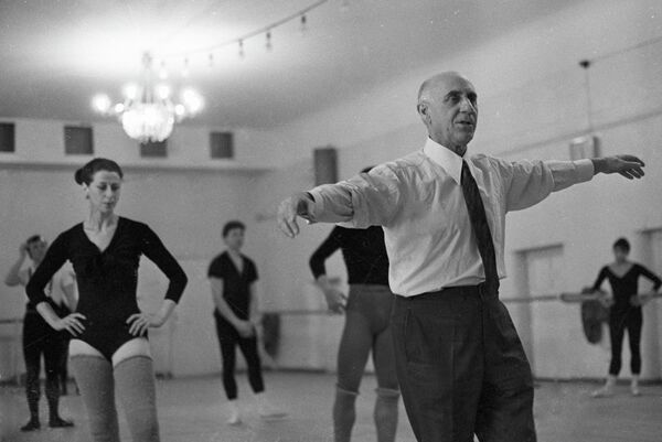 Как жила в ссылке в Чимкенте репрессированная мать Майи Плисецкой - Sputnik Казахстан