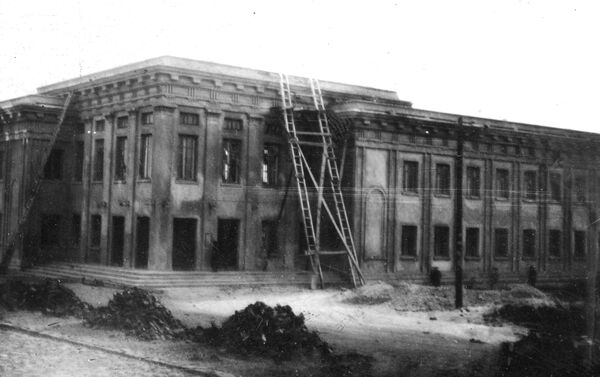 Строительство корпуса медицинского института, 1937 год - Sputnik Казахстан
