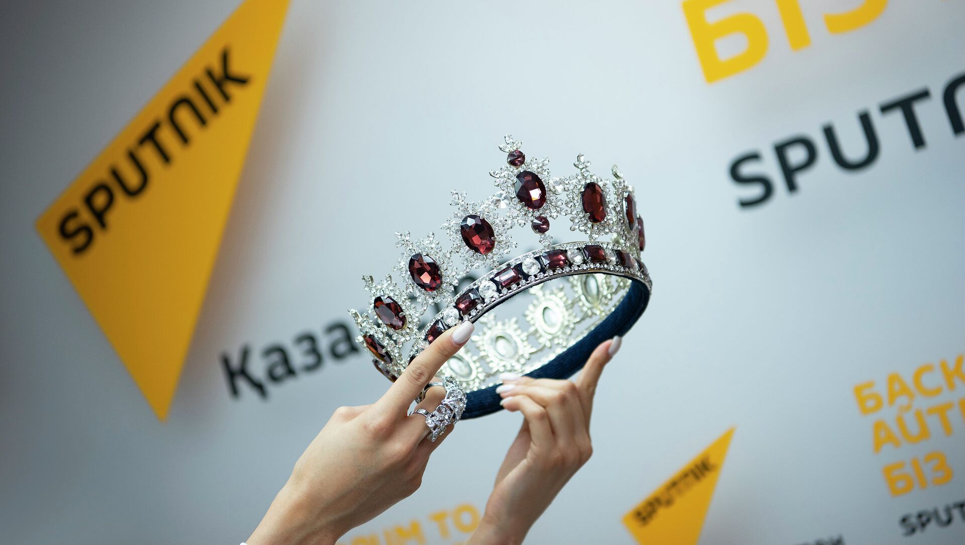 Корона Мисс Казахстана - Sputnik Казахстан, 1920, 02.11.2021