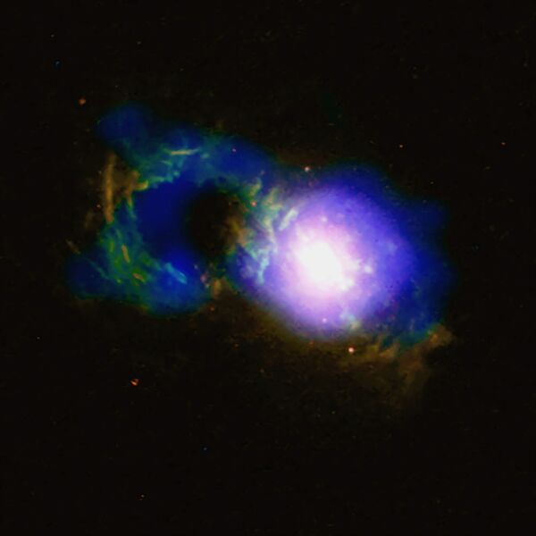 Квазар Teacup со сверхмассивной черной дырой SDSS 1430 + 1339 - Sputnik Казахстан