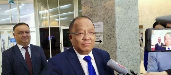 Кандидат в президенты Тоулетай Рахимбеков проголосовал на выборах Кандидат в президенты Тоулетай Рахимбеков проголосовал на выборах - Sputnik Казахстан