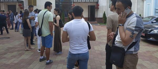 Казахстанцы голосуют в посольстве Казахстанцы голосуют в посольстве - Sputnik Казахстан