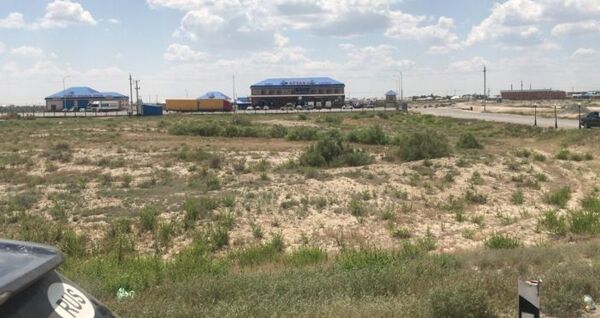 Кыргызстанцы застряли в степи Казахстана – фото - Sputnik Казахстан