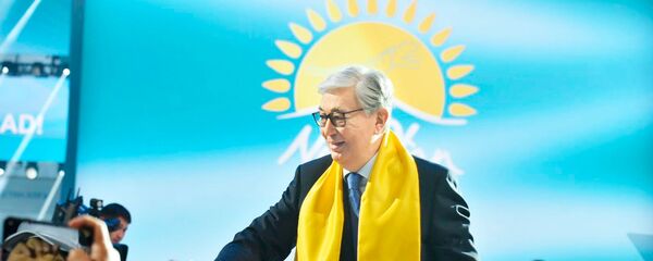 Президент РК Касым-Жомарт Токаев на форуме партии Nur Otan Президент РК Касым-Жомарт Токаев на форуме партии Nur Otan - Sputnik Казахстан