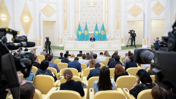 Касым-Жомарт Токаев сделал заявление перед журналистами после оглашения предварительных итогов выборов президента Казахстана. Пресс-конференцият в Акорде - Sputnik Казахстан