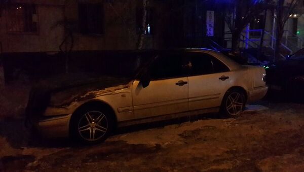 Легковой автомобиль горел на парковке в Астане - Sputnik Казахстан