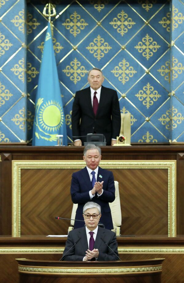 Спикер парламента Казахстана Касым-Жомарт Токаев приведен к присяге в качестве временного президента, 20 марта 2019 года - Sputnik Қазақстан