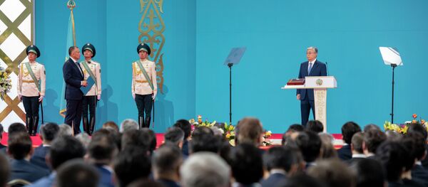 Инаугурация избранного президента Казахстана Касым-Жомарта Токаева проходит сегодня, 12 июня, в столице Казахстана во Дворце Независимости Инаугурация избранного президента Казахстана Касым-Жомарта Токаева проходит сегодня, 12 июня, в столице Казахстана во Дворце Независимости - Sputnik Казахстан