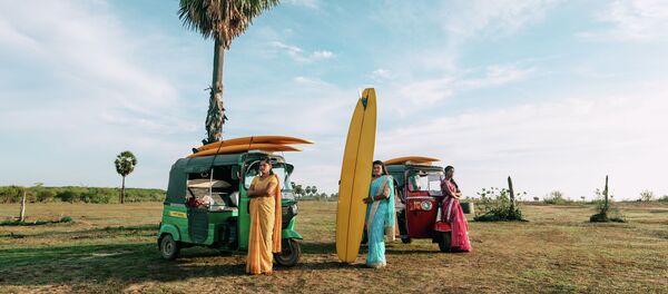 Франсис Руссо, Франция. Женщины из Аругам Бэй. Портрет. Герой нашего времени/Одиночные фотографии. Франсис Руссо, Франция. Женщины из Аругам Бэй. Портрет. Герой нашего времени/Одиночные фотографии. - Sputnik Казахстан