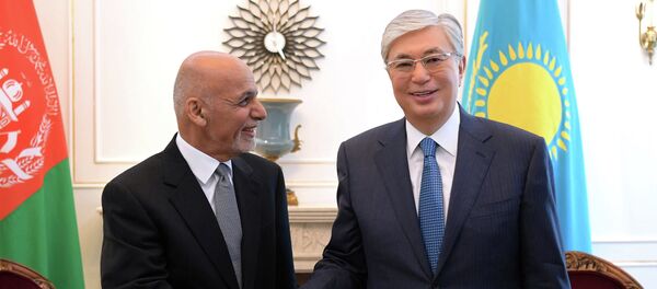 Қазақстан президенті Қасым-Жомарт Тоқаев Ауғанстан президенті Мұхаммед Ашраф Ғанимен кездесті Қазақстан президенті Қасым-Жомарт Тоқаев Ауғанстан президенті Мұхаммед Ашраф Ғанимен кездесті - Sputnik Қазақстан