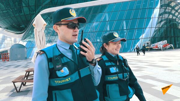На охрану отдыхающих: Как работает турполиция в Казахстане - видео - Sputnik Казахстан