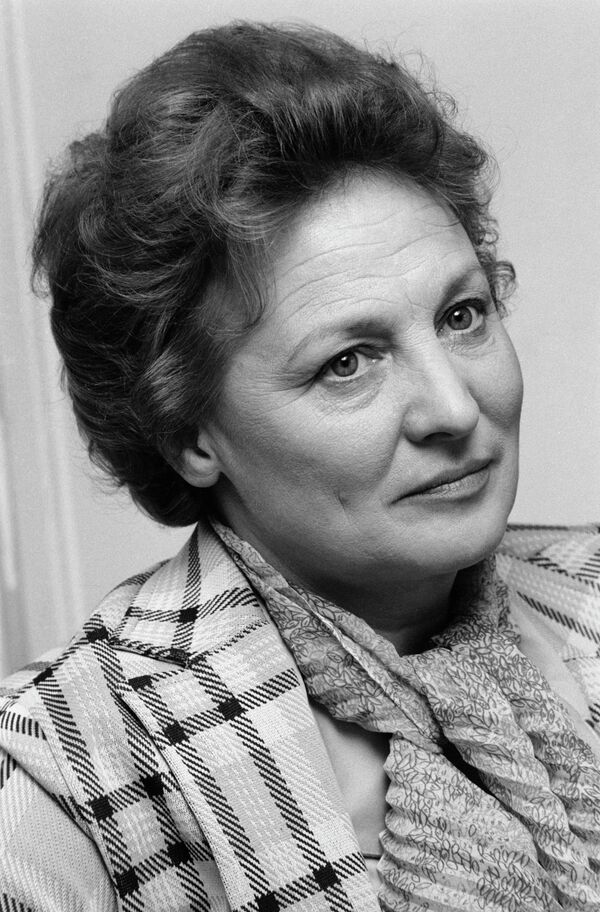 Скончалась народная артистка РСФСР Алла Покровская - Sputnik Казахстан