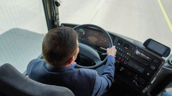 Водитель автобуса - Sputnik Казахстан