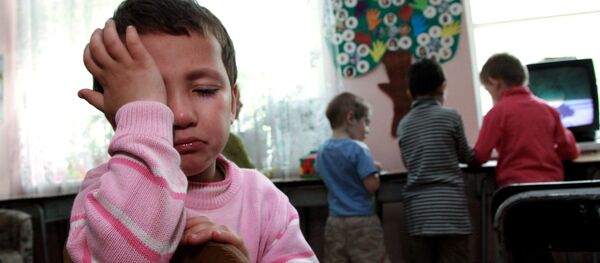 Архивное фото плачущего ребенка Архивное фото плачущего ребенка - Sputnik Казахстан