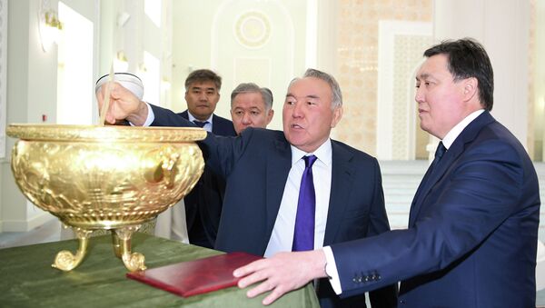 Елбасы посетил новую мечеть в Сарыаркинском районе Нур-Султана - Sputnik Казахстан