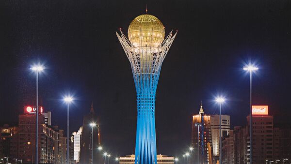 Архивное фото символа столицы Казахстана - монумента Байтерек - Sputnik Казахстан