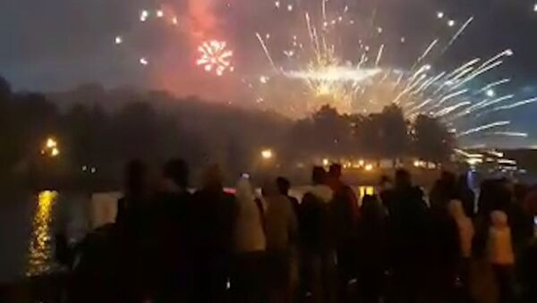 Видео взрыва на салюте в День Независимости в Минске                            - Sputnik Казахстан