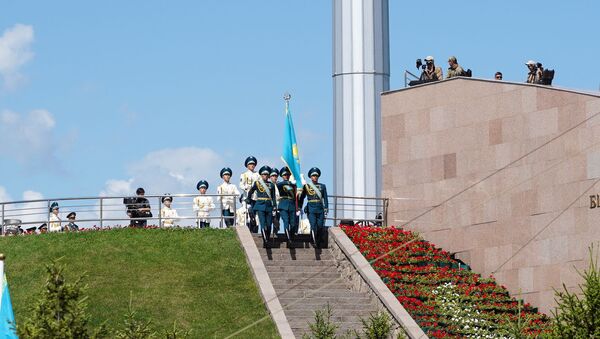 Торжественная церемония подъема государственного флага в честь Дня столицы  - Sputnik Казахстан