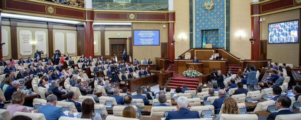 Совместное заседание палат парламента, архивное фото Совместное заседание палат парламента, архивное фото - Sputnik Казахстан