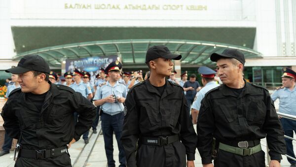 Архивное фото сотрудников правоохранительных органов - Sputnik Казахстан