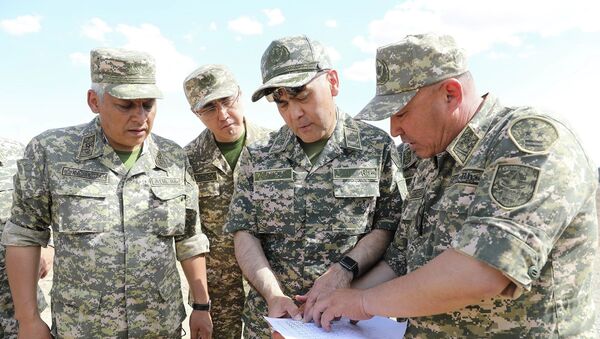 Министр обороны Нурлан Ермекбаев прибыл в Арысь - Sputnik Казахстан