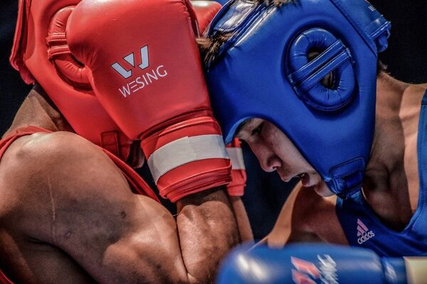 Боксеры на ринге, архивное фото - Sputnik Казахстан