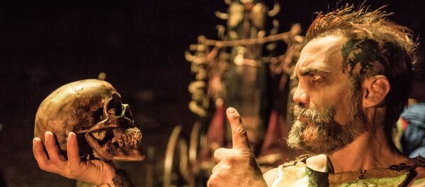 Вячеслав Али Баба Юровских на съемках фильма Скиф - Sputnik Казахстан