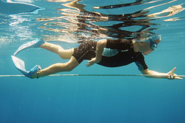 Как подружиться с океаном и задержать дыхание на 20 минут: секреты подводной съемки - Sputnik Казахстан