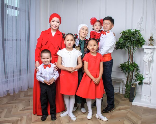 Девочка, бросившая вызов Токаеву: я не ожидала такого поворота Девочка, бросившая вызов Токаеву: я не ожидала такого поворота - Sputnik Казахстан