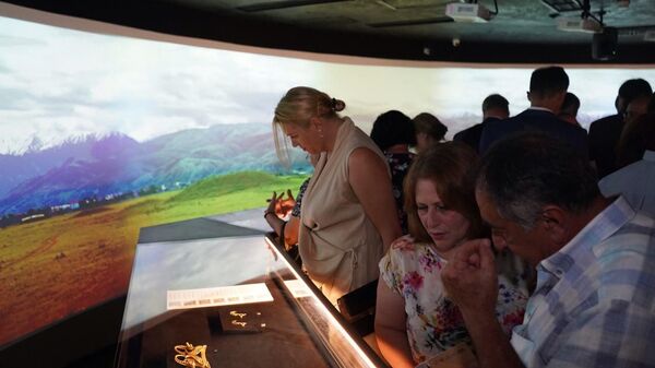 Казахский Тутанхамон поразил македонцев Казахский Тутанхамон поразил македонцев - Sputnik Казахстан