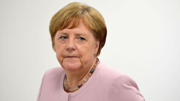 Ангела Меркель: Тот, кто говорит откровенно, может донести до собеседника даже иную точку зрения. - Sputnik Казахстан