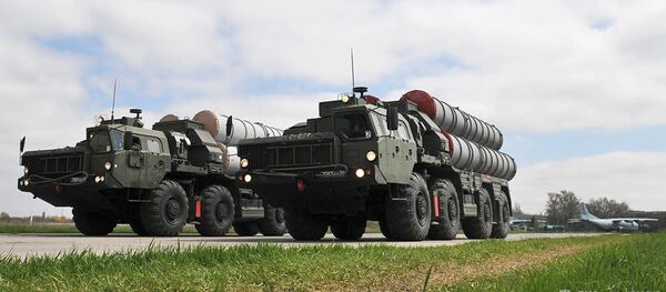 Зенитная ракетная система С-400 Зенитная ракетная система С-400 - Sputnik Казахстан