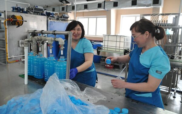 Фабрика по производству мыла в Петропавловске  - Sputnik Казахстан