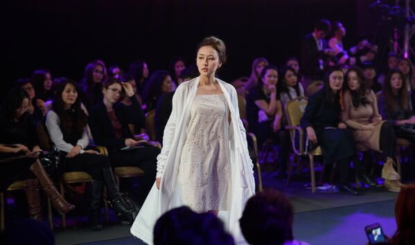 Kazakhstan fashion week 2016 - Sputnik Қазақстан