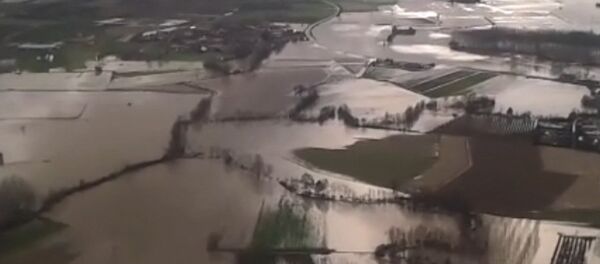 Последствия наводнения на северо-западе Италии. Съемка с вертолета - Sputnik Казахстан