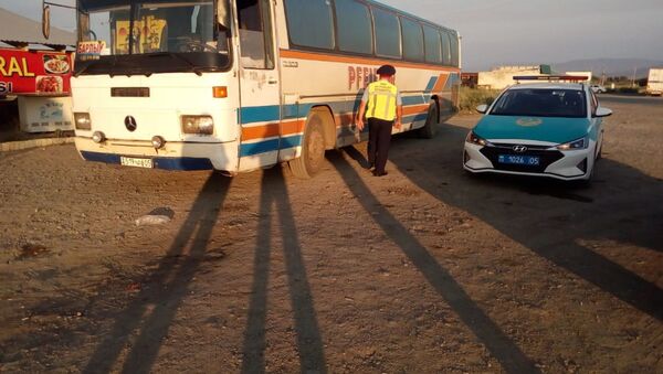 Автобус сломался на трассе в Алматинской области - Sputnik Казахстан