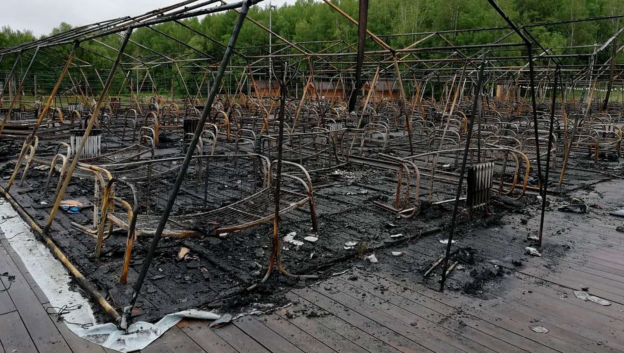 трагедии в лагерях. пожары в детских лагерях видео. холдоми пожар в лагере. холдоми пожар в лагере. самый худший лагерь.