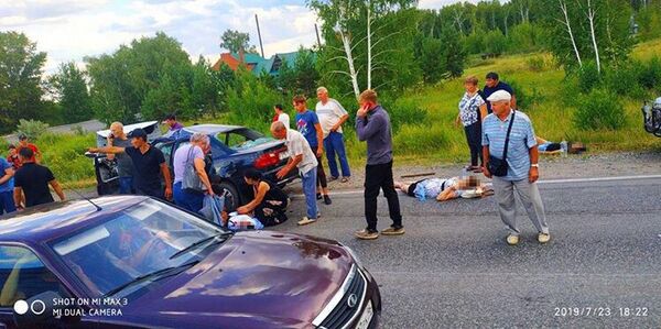 Қостанай облысында жантүршігерлік жол апаты болды: қаза тапқандар бар Қостанай облысында жантүршігерлік жол апаты болды: қаза тапқандар бар - Sputnik Қазақстан