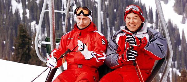 В.Путин и Н.Назарбаев на горнолыжном курорте в Казахстане - Sputnik Казахстан