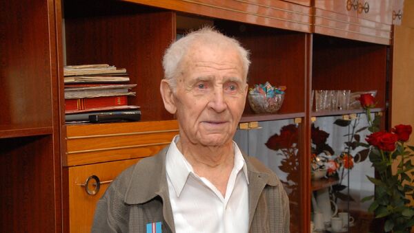 100-летний североказахстанец Павел Барильченко - Sputnik Казахстан