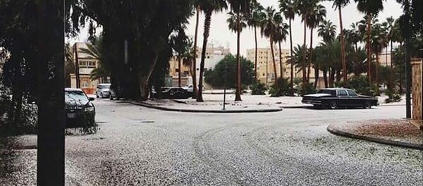 В Саудовской Аравии выпал снег - Sputnik Казахстан