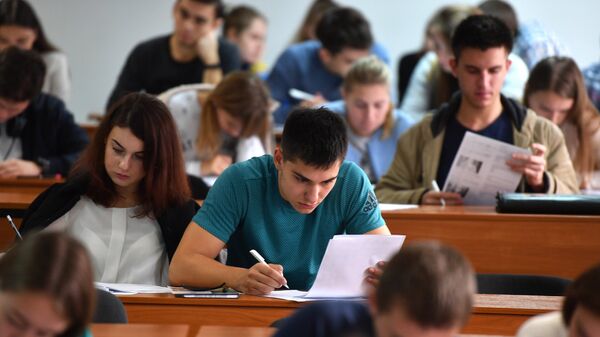 Перспективы российского высшего образования для казахстанцев. Открытая дискуссия  - Sputnik Казахстан
