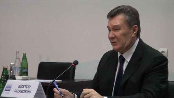 Янукович: Украинаның екі бөлігін біріктіруді ойлау қажет - Sputnik Қазақстан