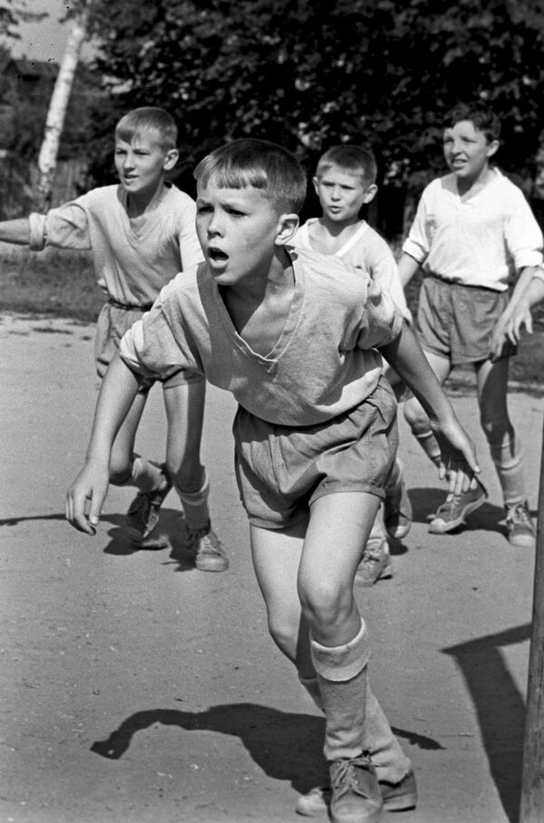 Соревнования по футболу среди детских команд. 1969 год - Sputnik Казахстан