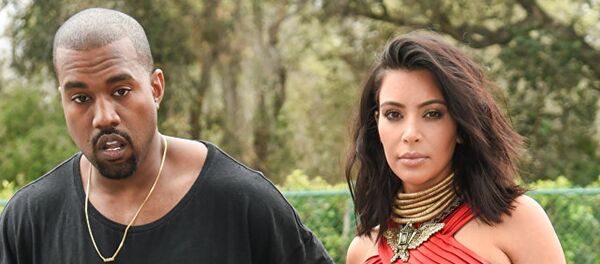 Канье Уэст и Ким Кардашьян Канье Уэст и Ким Кардашьян - Sputnik Казахстан