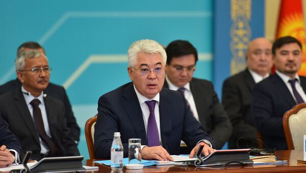 Министр иностранных дел Казахстана Бейбут Атамкулов на встрече высокого уровня формата С5+1 - Sputnik Казахстан