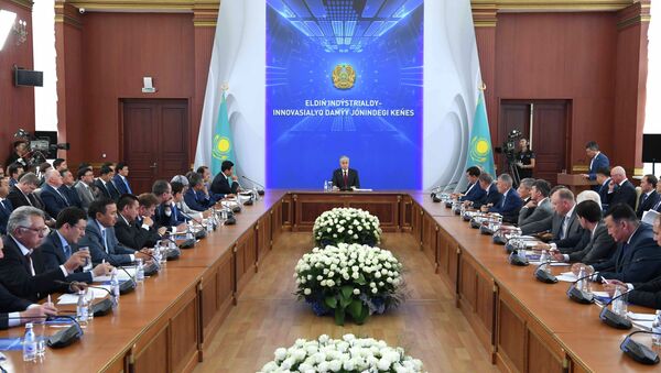 Президент раскритиковал работу правительства по развитию промышленности Казахстана на совещании в Караганде  - Sputnik Қазақстан