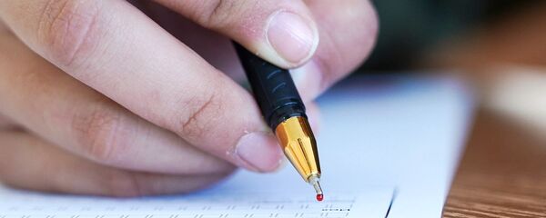 Акция Тотальный диктант в зарубежных странах - Sputnik Казахстан