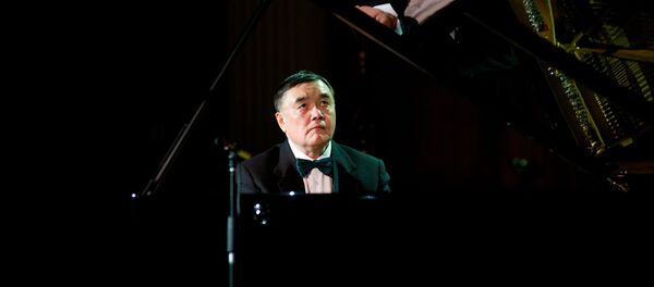 Пианист Нурлан Измаилов - Sputnik Казахстан