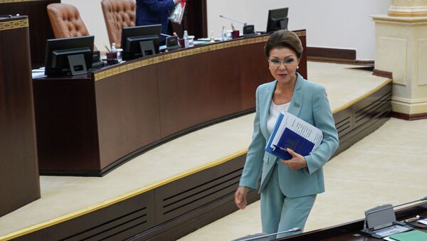 Дарига Назарбаева на заседании сената - Sputnik Казахстан